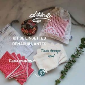 Joli KIT lavable et durable de 7 lingettes démaquillantes avec sa pochette. Pochette en tissus rideau revalorisé, tissus florales d'un chemisier recyclé sans oublier le tissus éponge OEKO TEXT NEUF tout doux pour vos soins